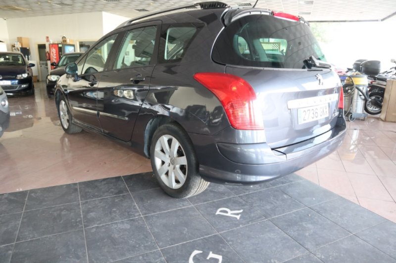 PEUGEOT 308 1600 HDI CON 110 CV