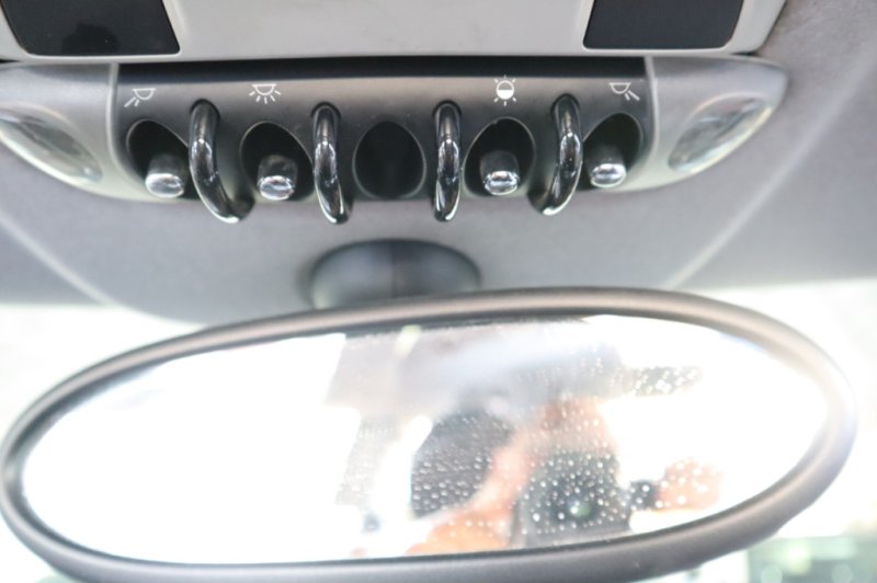 MINI COOPER 1600 CC INYECCION DE GASOLINA CON 120 CV