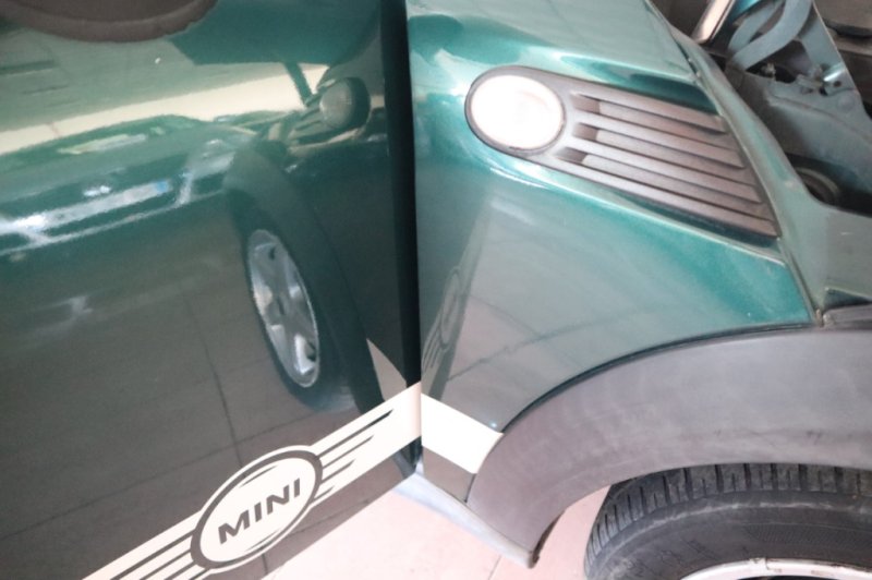MINI COOPER 1600 CC INYECCION DE GASOLINA CON 120 CV
