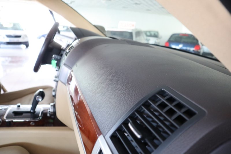 VOLKSWAGEN TOUAREG R-5  2500 CC TURBO DIESEL DE 175 CV