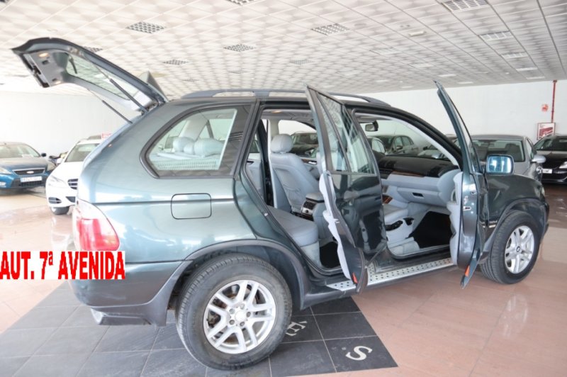 BMW X5 3000 TURBO DIESEL Y 218 CV