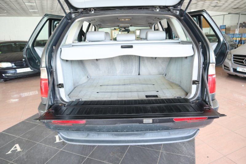 BMW X5 3000 TURBO DIESEL Y 218 CV