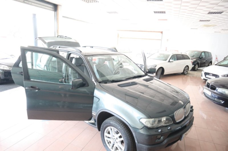 BMW X5 3000 TURBO DIESEL Y 218 CV