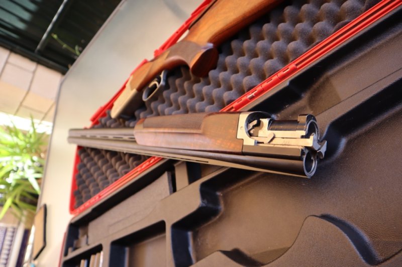 ESCOPETA WINGCHESTER DE TRAP CON POLICHOK TRAP SELECT CON 5 POLICHOK