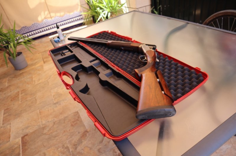 ESCOPETA WINGCHESTER DE TRAP CON POLICHOK TRAP SELECT CON 5 POLICHOK