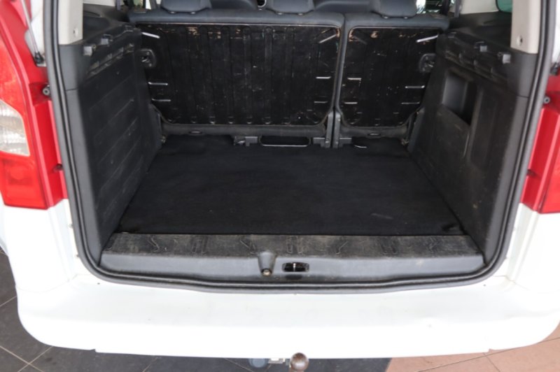 PEUGEOT PARTNER 1600 HDI DE 90 CV CON 5 PLAZAS