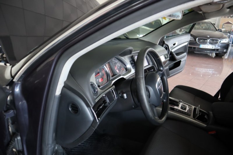 AUDI A6 3000 TDI DE 232 CV Y CAJA DE CAMBIOS AUT