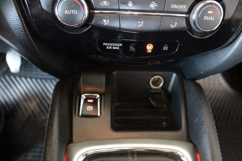 NISSAN QASHQAI MOTOR DCI N-TEC CON 130 CV Y 6 VEL.