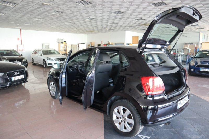 VOLKSWAGEN POLO SPORT 1600 TDI DE 90 CV
