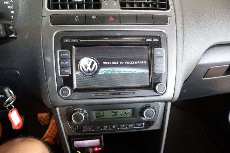 VOLKSWAGEN POLO SPORT 1600 TDI DE 90 CV