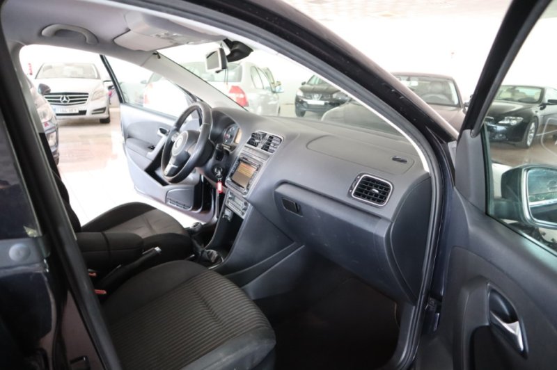 VOLKSWAGEN POLO SPORT 1600 TDI DE 90 CV