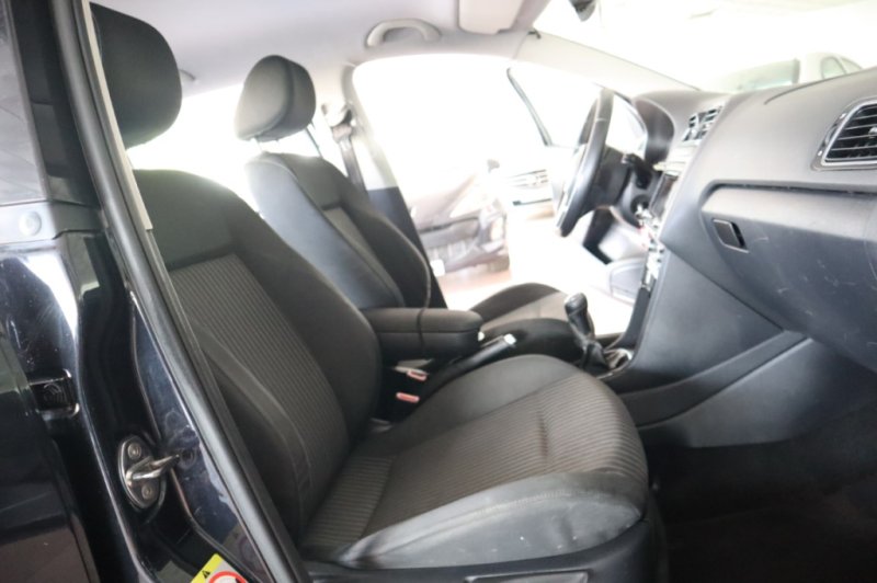 VOLKSWAGEN POLO SPORT 1600 TDI DE 90 CV
