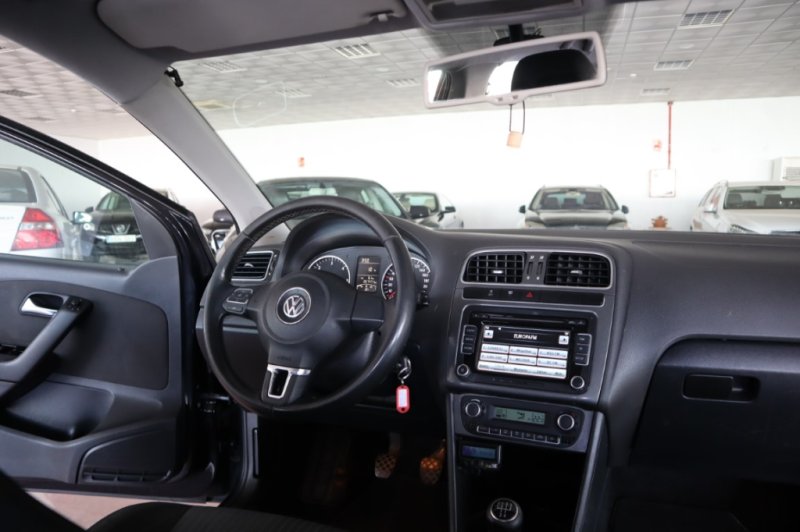VOLKSWAGEN POLO SPORT 1600 TDI DE 90 CV