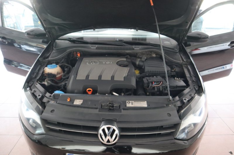 VOLKSWAGEN POLO SPORT 1600 TDI DE 90 CV