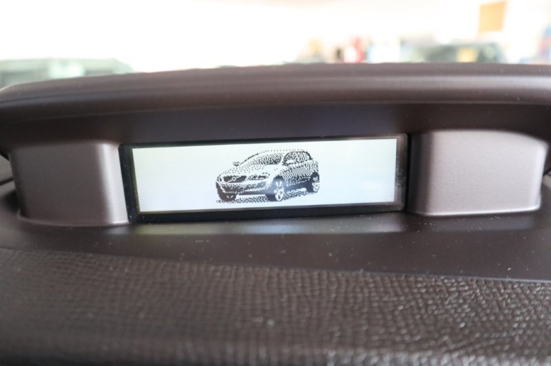 VOLVO XC-60 2.4 TURBO DIESEL D5 MOMENTUM AUT