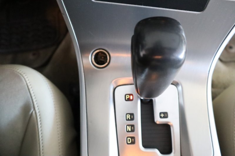 VOLVO XC-60 2.4 TURBO DIESEL D5 MOMENTUM AUT