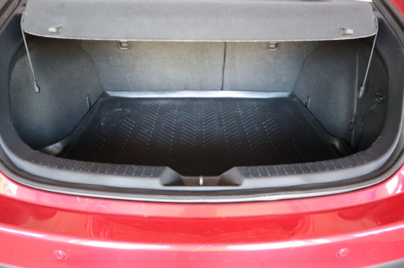 MAZDA 3 2.2 TURBO DIESEL