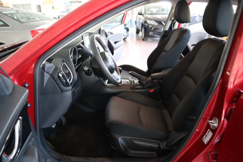 MAZDA 3 2.2 TURBO DIESEL
