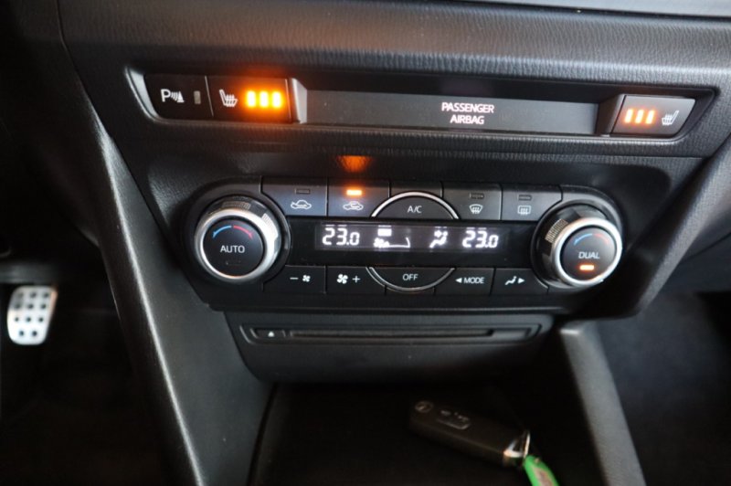MAZDA 3 2.2 TURBO DIESEL