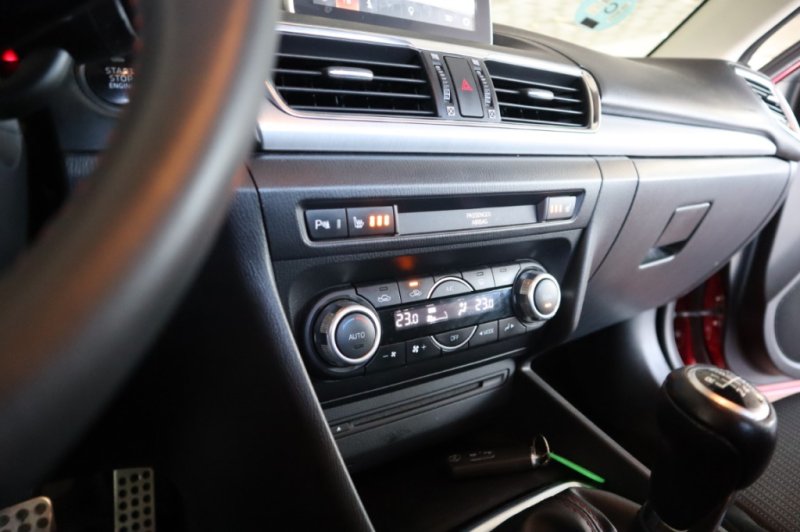 MAZDA 3 2.2 TURBO DIESEL
