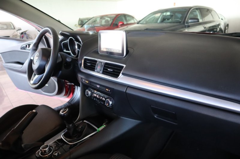 MAZDA 3 2.2 TURBO DIESEL
