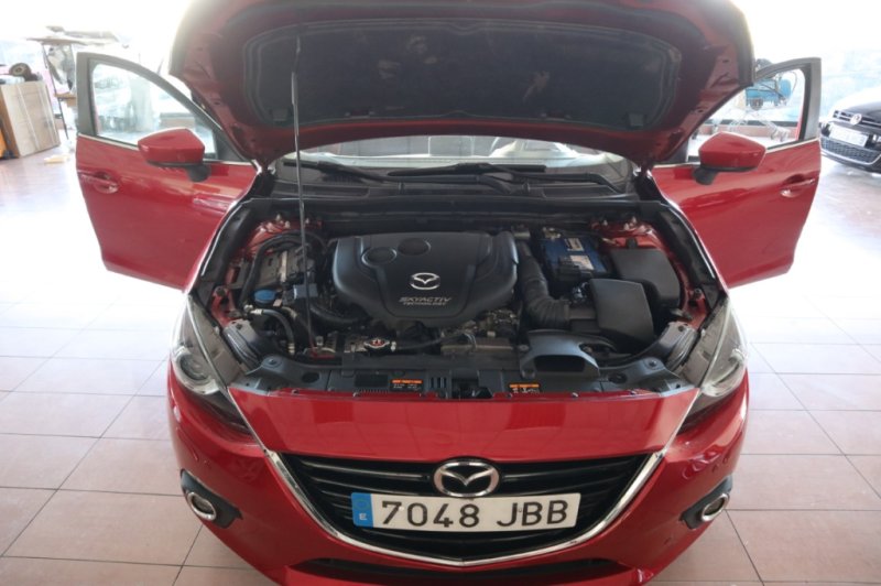 MAZDA 3 2.2 TURBO DIESEL