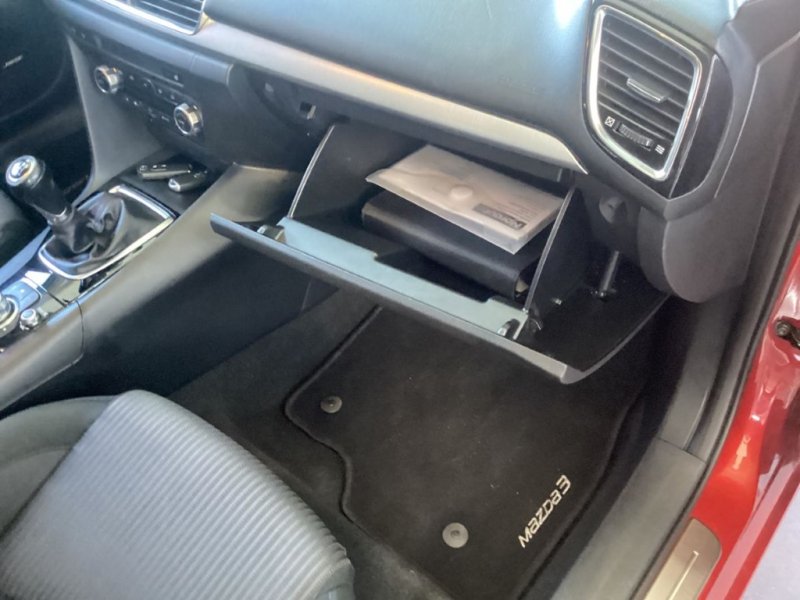 MAZDA 3 2.2 TURBO DIESEL