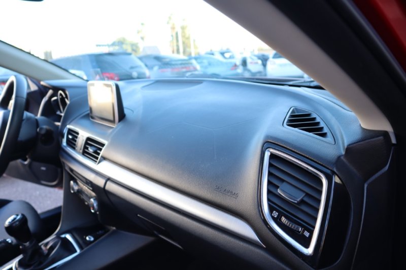 MAZDA 3 2.2 TURBO DIESEL