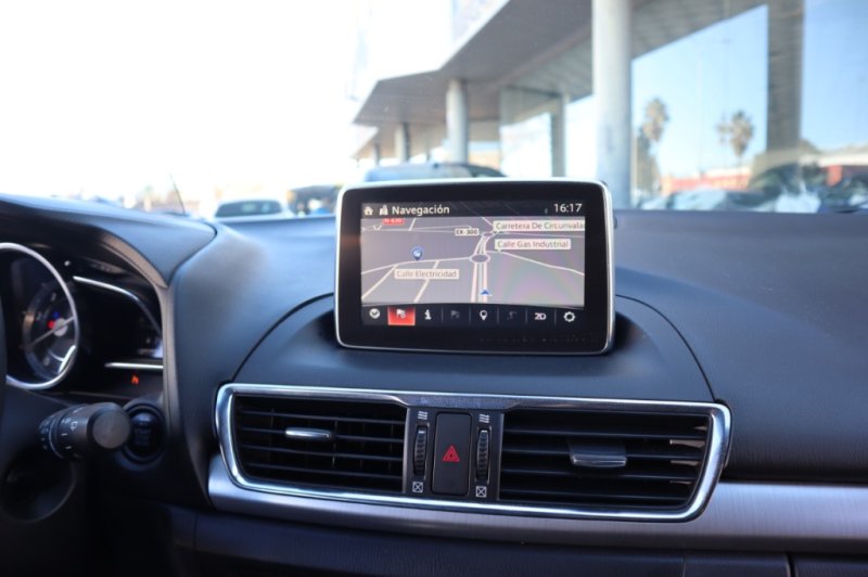 MAZDA 3 2.2 TURBO DIESEL