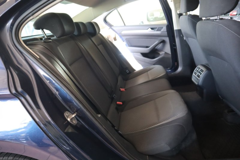 VOLKSWAGEN PASSAT 1600 CC TURBO DIESEL DE 120 CV