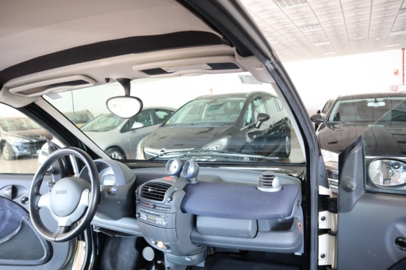SMART FORTWO 0,7 TURBO BASIS PULSE