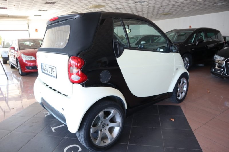 SMART FORTWO 0,7 TURBO BASIS PULSE
