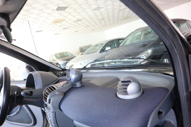 SMART FORTWO 0,7 TURBO BASIS PULSE
