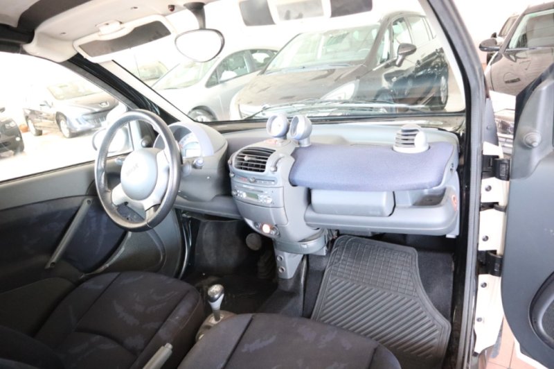 SMART FORTWO 0,7 TURBO BASIS PULSE