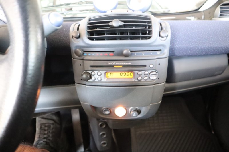 SMART FORTWO 0,7 TURBO BASIS PULSE