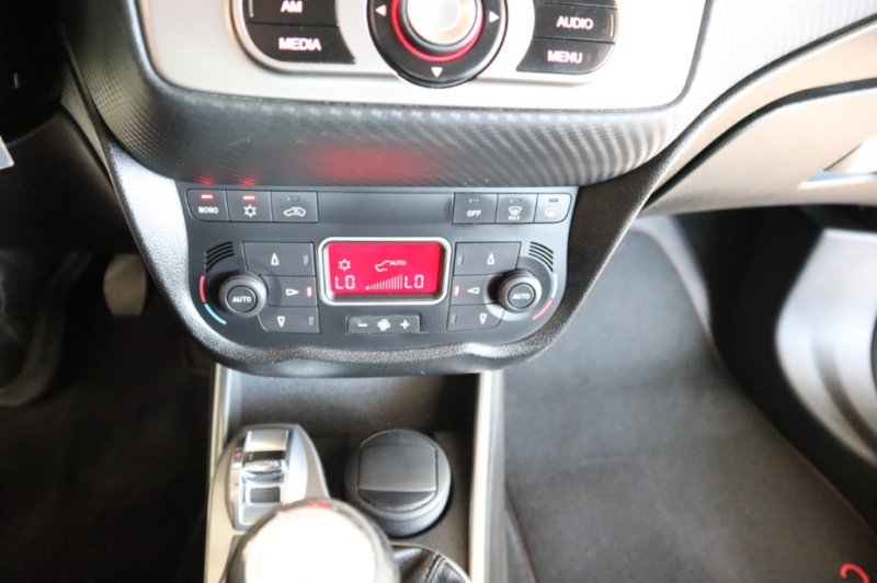 ALFA ROMEO MITO 1600 JTD DISTINCTIVE