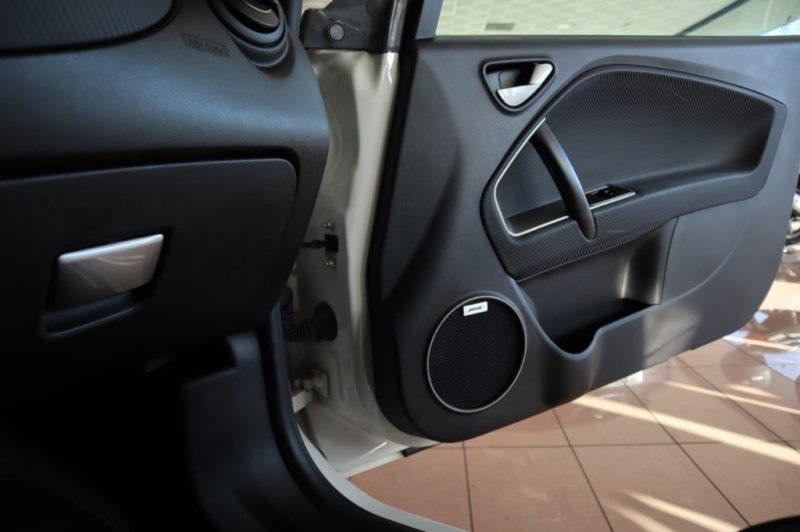 ALFA ROMEO MITO 1600 JTD DISTINCTIVE