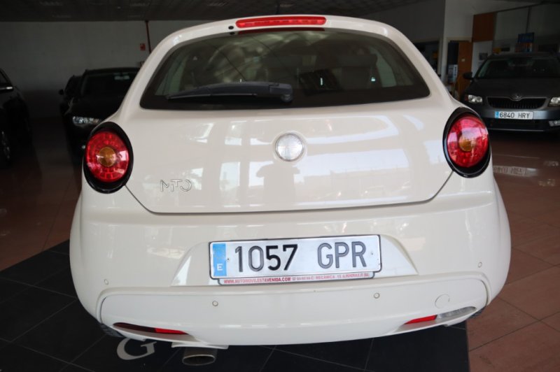 ALFA ROMEO MITO 1600 JTD DISTINCTIVE