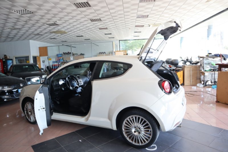 ALFA ROMEO MITO 1600 JTD DISTINCTIVE
