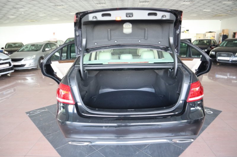 MERCEDES-BENZ E 350 E-KLASSE CDI AVANTGARDE BLUE TECT