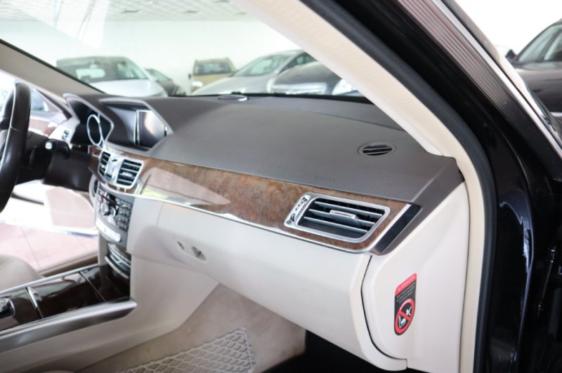MERCEDES-BENZ E 350 E-KLASSE CDI AVANTGARDE BLUE TECT
