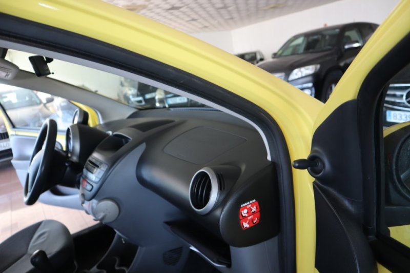 PEUGEOT 107 1.400 HDI CON 55 CV