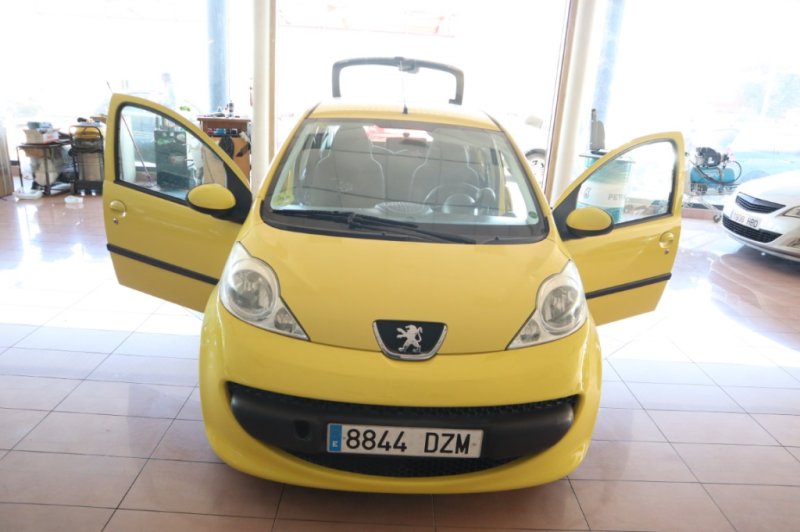 PEUGEOT 107 1.400 HDI CON 55 CV