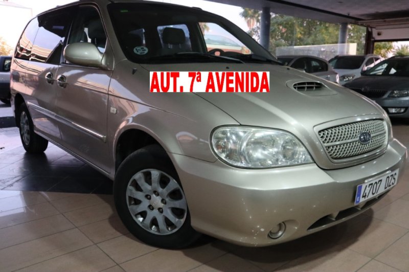 KIA CARNIVAL 2.9 CRDI CON 7 PLAZAS