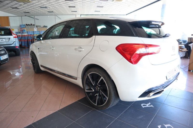 CITROEN DS-5 Citroen DS5 2.0 HDi Hybrid4 Sport