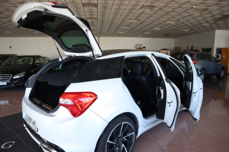 CITROEN DS-5 Citroen DS5 2.0 HDi Hybrid4 Sport