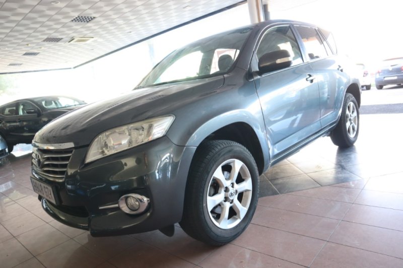 TOYOTA RAV 4 Toyota RAV 4 2.2 D-4D Life