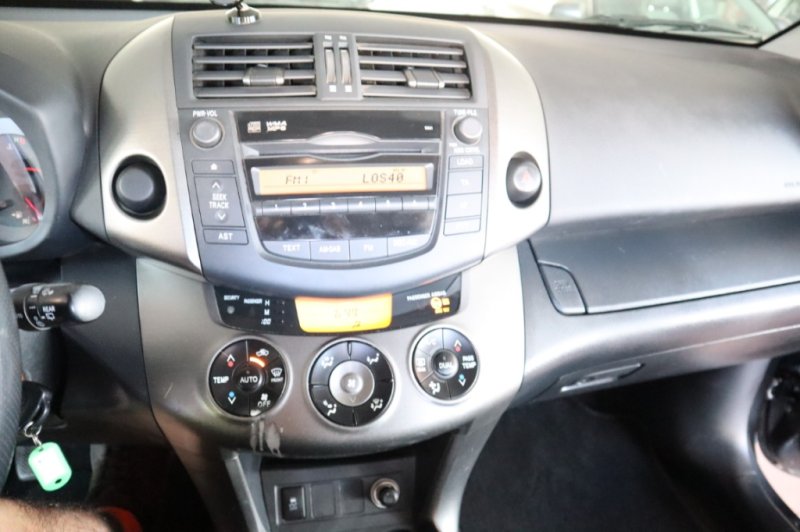 TOYOTA RAV 4 Toyota RAV 4 2.2 D-4D Life