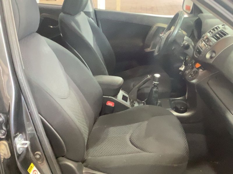 TOYOTA RAV 4 Toyota RAV 4 2.2 D-4D Life