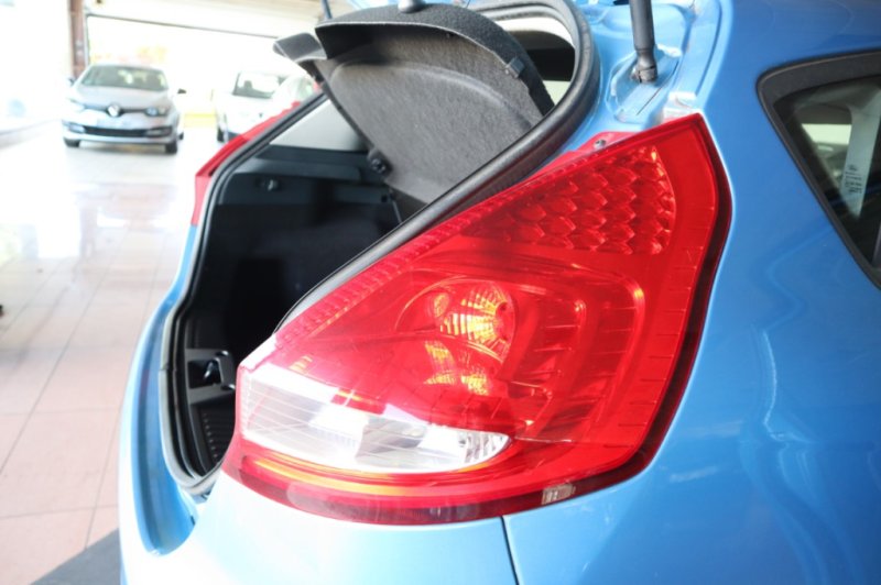 FORD FIESTA Ford Fiesta 1.4 TDCi Ambiente